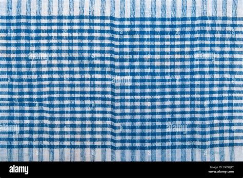 Blue Gingham Tablecloth Hi Res Stock Photography And Images Alamy