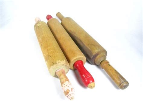 Vintage Rolling Pin Dough Roller Kitchen Decor Collectible