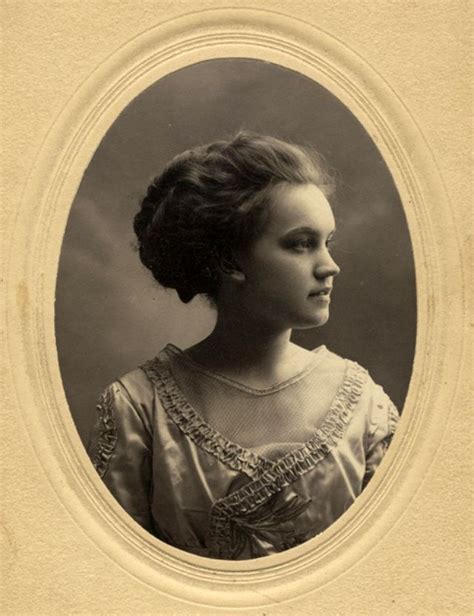 40 Charming Photos That Defined Women's Hairstyles From Edwardian Era ...