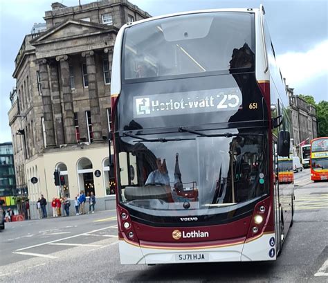 651 SJ71 HJA Lothian Buses Volvo B5TL ADL Enviro400 MMC Flickr