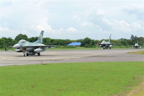 Asian Defence News: New Indonesian Air Force F-16s