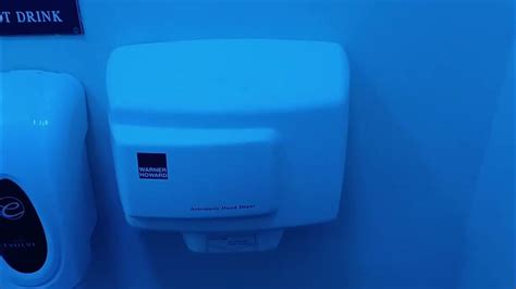 Warner Howard Le48 Hand Dryer Fareham Public Toilets ♿ Fareham Hampshire Youtube