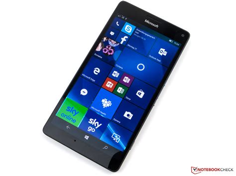 Breve análisis del Smartphone Microsoft Lumia 950 XL Notebookcheck org