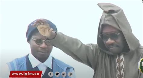 Larrivée spectaculaire de Serigne Moustapha Sy à Tivaouane Vidéo