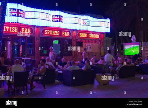 Magaluf British Bar Young In English Bar Mallorca Spain Stock Photo Alamy