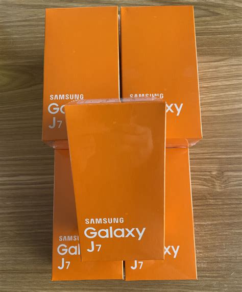 Brand New Samsung Galaxy J7 Duos Sm J700f Dual Sim 16gb Unlocked