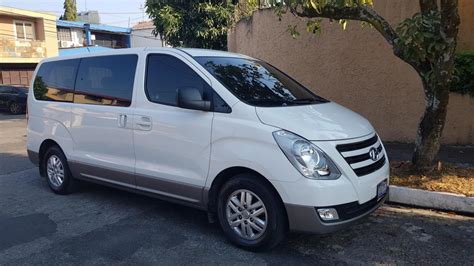 Se Vende Microbus Hyundai H1 Modelo 2018 Full Extras Manual 10000km