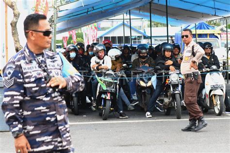 Arus Mudik Pelabuhan Gilimanuk Ramai Lancar Antara Foto