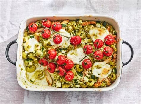 Tortellini Ovenschotel Met Pesto Geroosterde Tomaatjes Recept