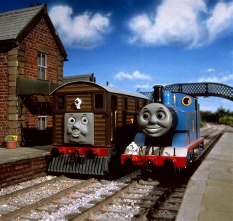 Thomas & Toby | Thomas and friends, Thomas the tank engine, Thomas the tank