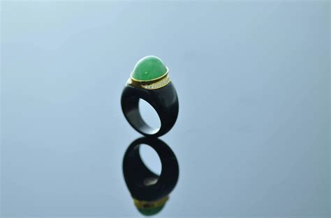 Jade Natural Cabochon Green International Gem Society