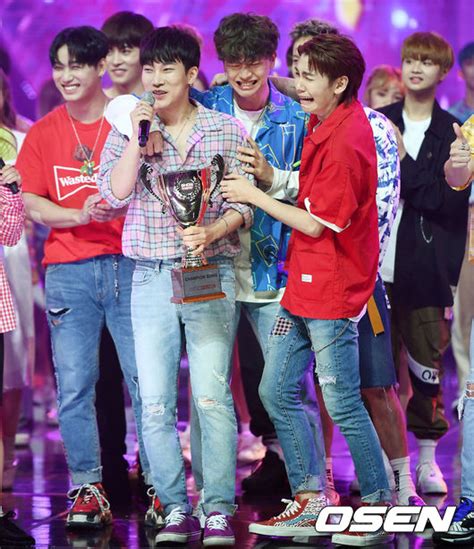 「photo 高陽」btob、カムバックと同時に「show Champion」1位感激の瞬間をファンと共に K Pop、韓国エンタメニュース、取材レポートならコレポ！