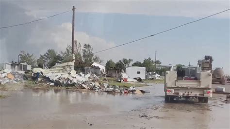 Texas Panhandle Town Hit By Tornado Deaths Reported Inquirer