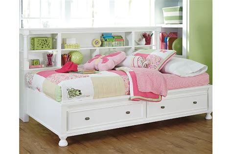 Kaslyn Full Bookcase Bed | Ashley Furniture HomeStore