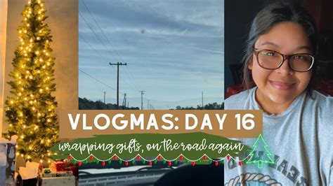 Vlogmas Day 16 Wrapping Presents Current Books Another Travel Day