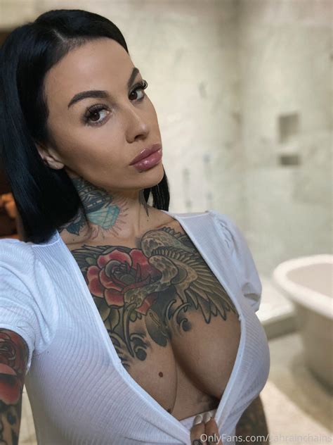 Zahra Schreiber Zahrainchains Nude OnlyFans Leaks 27 Photos