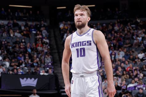 Kings Release Statement Disagreeing With Domantas Sabonis Suspension