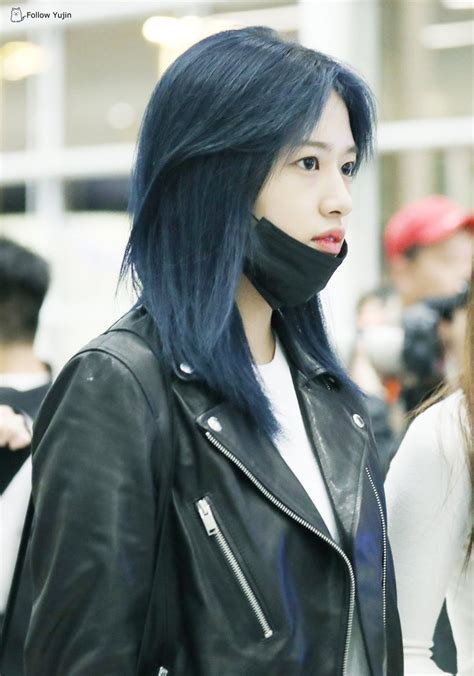 Follow Yujin On Twitter Blue Hair Iz One Yujin Different Hair Colors