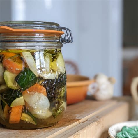 Pickles de légumes rôtis façon antipasti À la lyonnaise