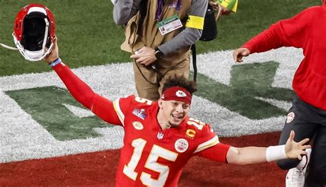 Patrick Mahomes Y Dua Lipa Entre Las 100 Personas Más Influyentes De