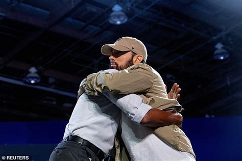 Trump Loses It As Obama RAPS With Eminem On Stage In Detroit Rally