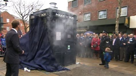 Tardis Style Police Box Unveiled In Boscombe Bbc News