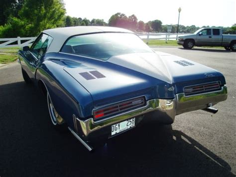 71 Buick Riviera Boat Tail Excellent Condition George Barris Custom