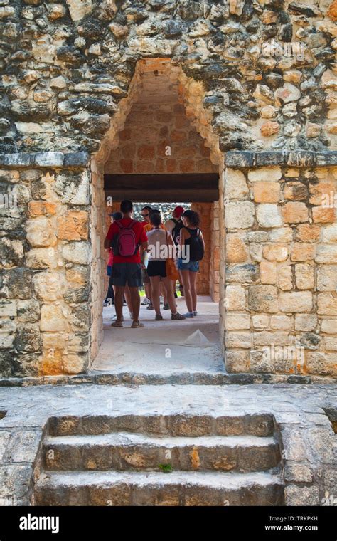 Arco Entrada Yacimiento Arqueol Gico Maya De Ek Balam Estado De