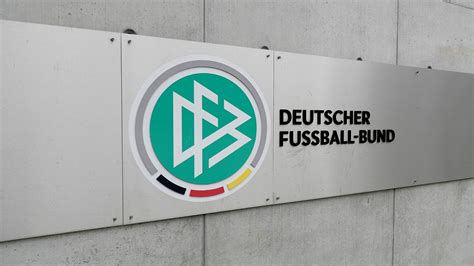 Dfb Sportgericht Euro Geldstrafe F R Den S