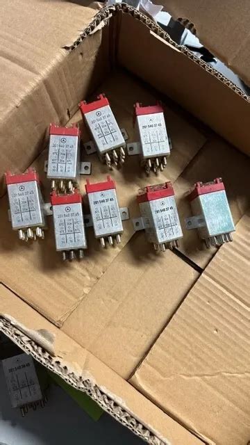 Original Mercedes W W W Surge Protector Relay A