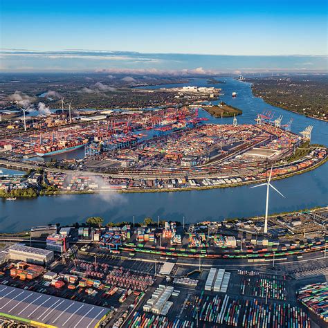 Startseite Hhla Hamburger Hafen Und Logistik Ag