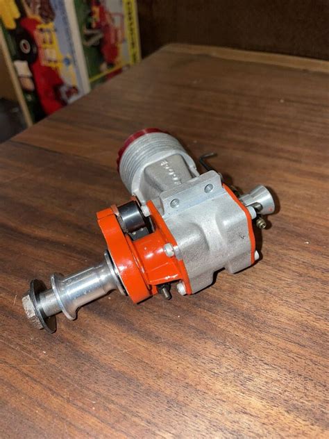 Vintage Mccoy Red Head Ignition Spark Plug Model Airplane Engine R C