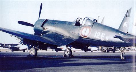 Asisbiz Vought F4U 7 Corsair French Navy Flottille 12F9 BuNo 133727