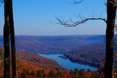 Water Views In Tennessee River Gorge Ranch