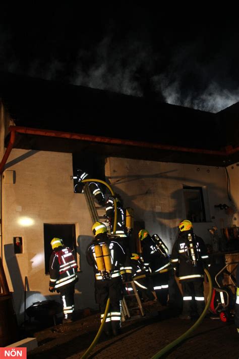 Niemand verletzt 60 FF Kameraden löschten Hausbrand in Großmeiseldorf