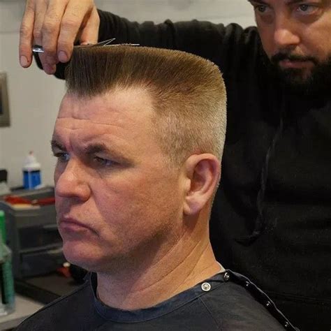 Pin Auf Hair Haarschnitt Männer Flat Top Haarschnitt