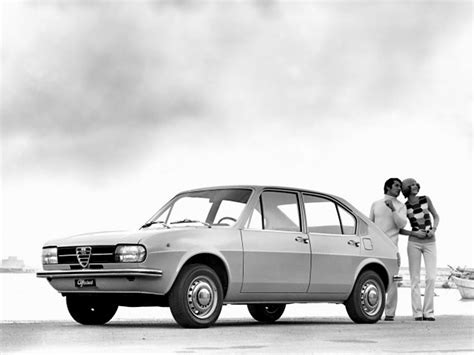 ALFA ROMEO Alfasud Specs & Photos - 1972, 1973, 1974, 1975, 1976, 1977 ...