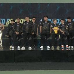 RRQ Hoshi Lempar Todak Ke Lower Bracket M4 World Championship