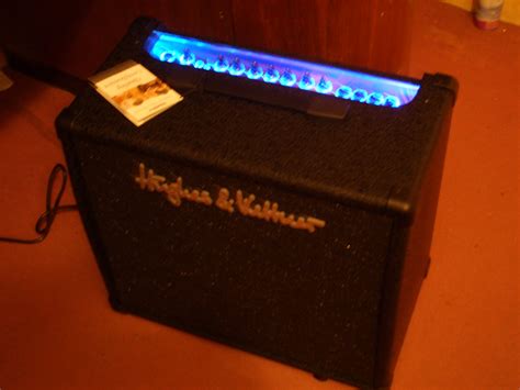 Edition Blue 60 R Hughes Kettner Edition Blue 60 R Audiofanzine