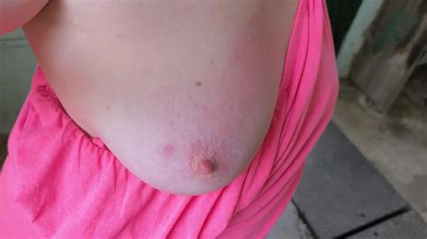 Slapping Her Tits In Garage Pics XHamster