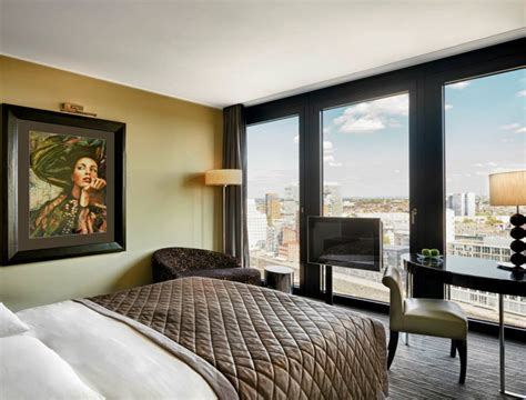 Best hotels in Dusseldorf, Germany - SilverKris