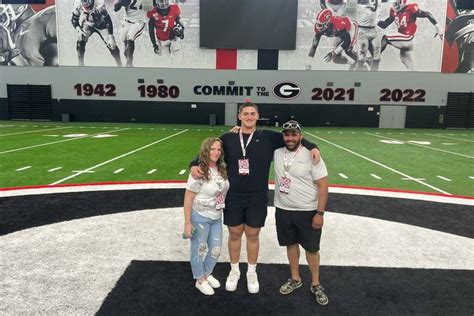 Malachi Toliver Commits To UGA Football For 2024 Class