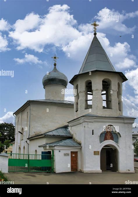 Petra I Pavla S Buya Iglesia Es Una Iglesia Hist Rica En Pskov Rusia