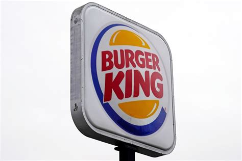 Burger King Sign Goes Viral After Disgruntled Workers Air Their Beef