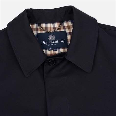 Мужской плащ дождевик Aquascutum Berkeley Sb Cuha16wacum Nvy