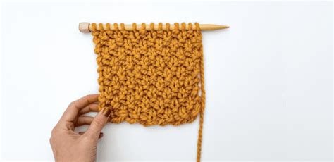 Knitting Stitches for Beginners [5 Easy Patterns]