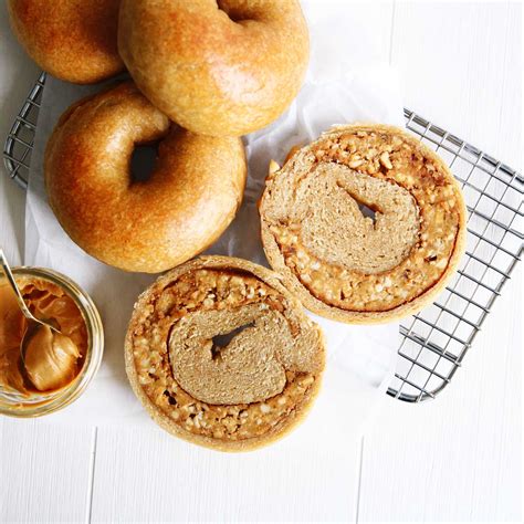 10+ Homemade Bagel Recipes & Flavor Varieties for the Best Breakfast ...