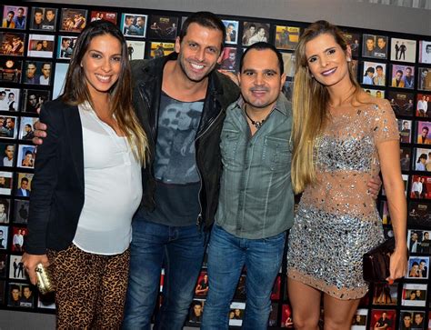 Foto Henri Castelli E Juliana Despirito Posam Luciano E A Mulher