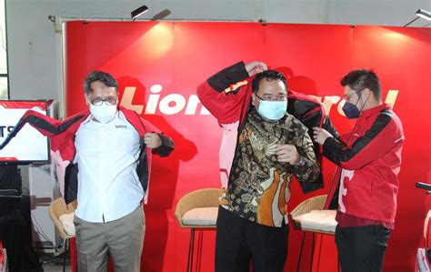 PT Lion Parcel Jalin Kerjasama Dengan PT Wika Industri Manufaktur