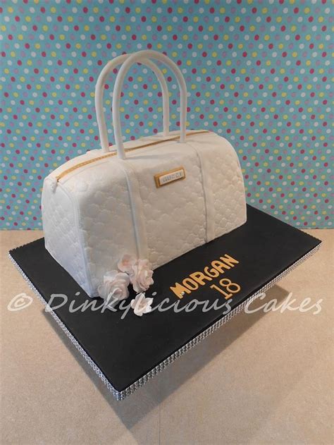 Gucci Handbag Cake Decorated Cake By Dinkylicious Cakes Cakesdecor